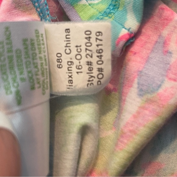 Lilly Pulitzer Luxletic Long Sleeve Shirt XS Pink Multicolor Cotton V Neck - Picture 7 of 8